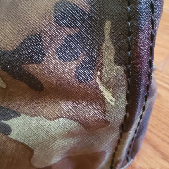 Prada Saffiano Camouflage Bag - Picture 5 of 8